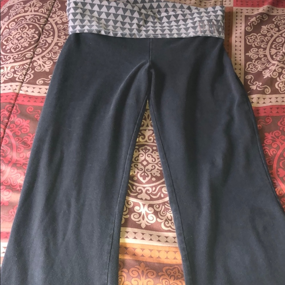 Victoria secret yoga pants